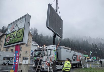 monitorwerbung Kärnten hat kürzlich in Hermagor 2 LED Walls der neueste Generation installiert. 16 weitere in ganz Kärnten folgen.