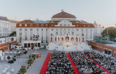 Opernsommer Wien wird zum DOOH-Standort: monitorwerbung erstmals mit LED Wall am Heumarkt