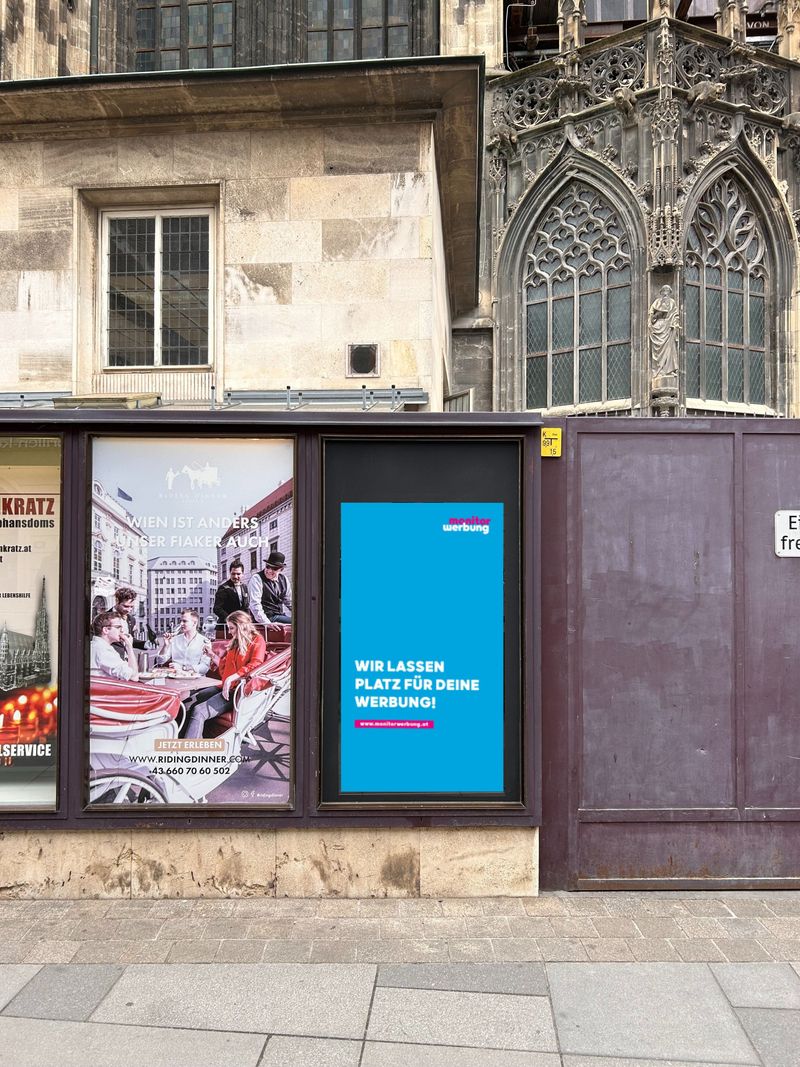 Outdoorscreen Stephansplatz Wien
