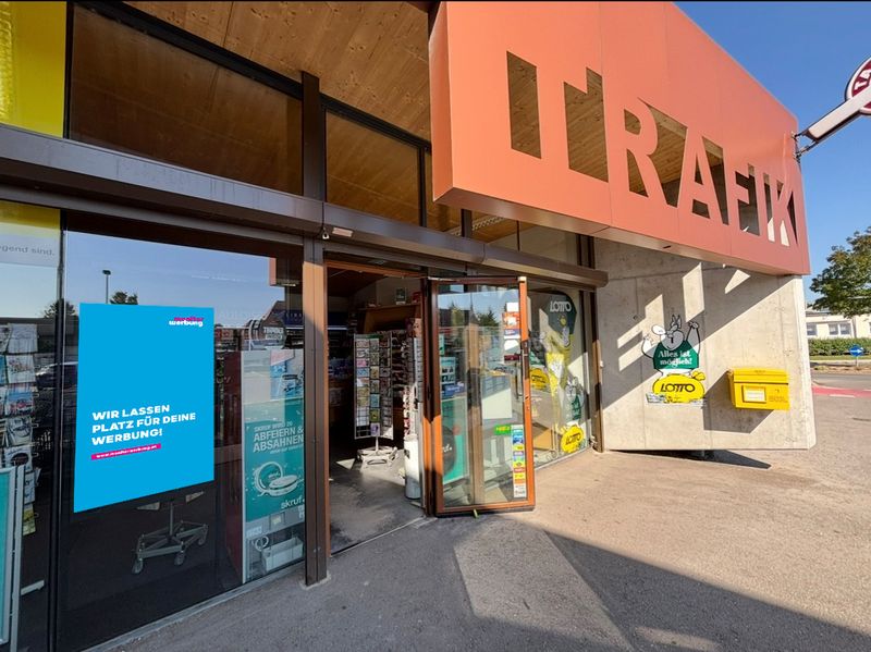 Semioutdoorscreen Langenlebarner Straße Tulln an der Donau