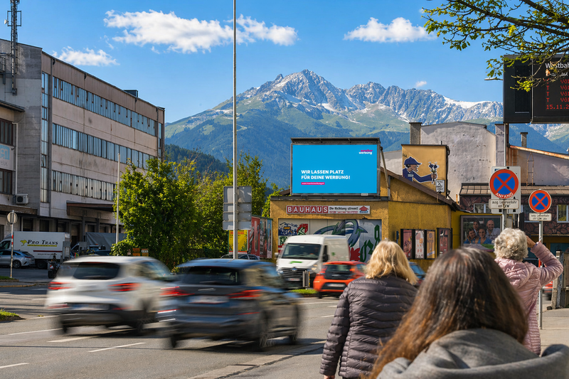 LED Wall Westbahnhof Innsbruck